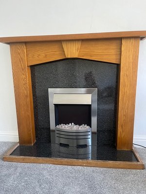 Photo of free electric fire and surround (SK13)
