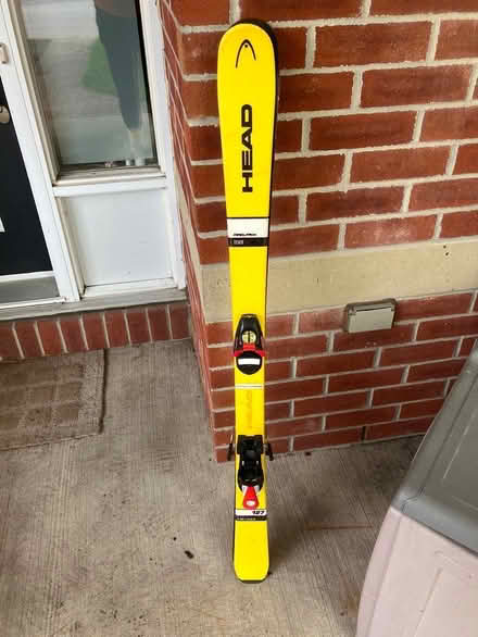 Photo of free Old Junior skis 127cm (Crystal Beach) #2