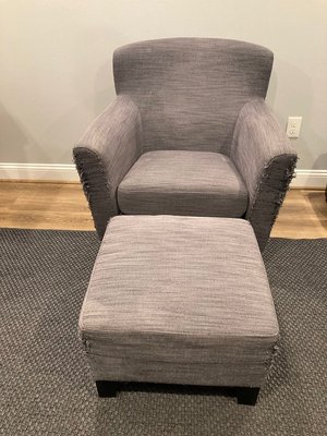 Photo of free Arm chair (Queens Chapel NE DC)