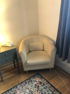 Photo of free Decorative accent chair (Kensington, Brooklyn)