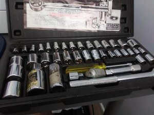 Photo of free 41 piece ratchet socket set (Heacham PE31)