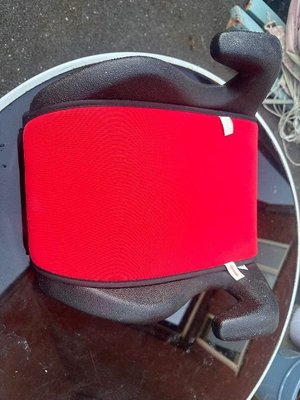 Photo of free Child’s booster seat (Blaby LE8)
