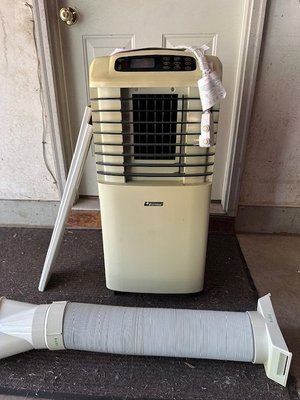 Photo of free Portable A/C unit (Chesterfield)