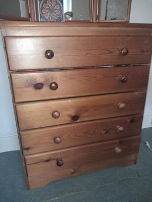 Photo of free Chest of draws in vgc: Collect from Great Malvern (Malvern WR14)
