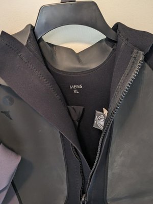 Photo of free Men's Shorty Wetsuits L & XL (Pawtucketville / Lowell)