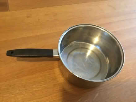 Photo of free Large metal saucepan (Berkhamsted HP4)