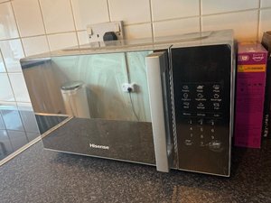 Photo of free Microwave (Market Deeping CP)