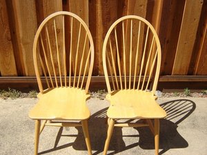 Photo of free Two Wood Kitchen Chairs (East Ave area Livermore)