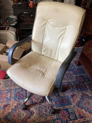 Photo of free Desk chair (Pendeen TR19)