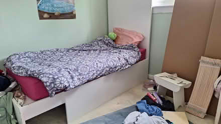 Photo of free Single Bed (Milton, G22)