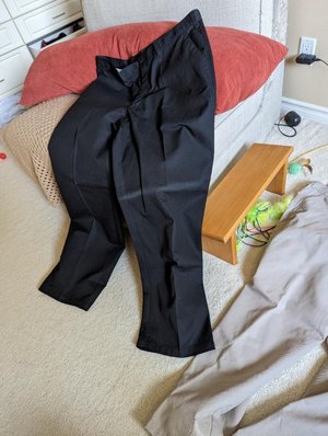 Photo of free Men's pants size 42/32 (Nepean)