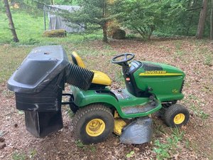 Photo of free Riding mower; does not run (Pepperell)