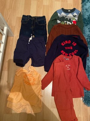 Photo of free Baby/toddler boys clothes (Hammersmith)