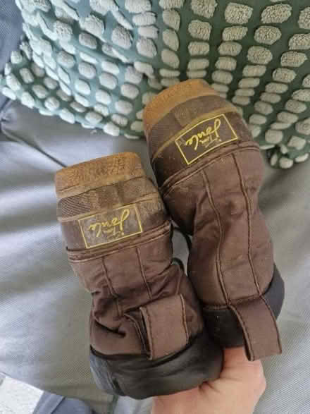 Photo of free Joules "field wellies/boots" sz 3. (Linslade LU7)
