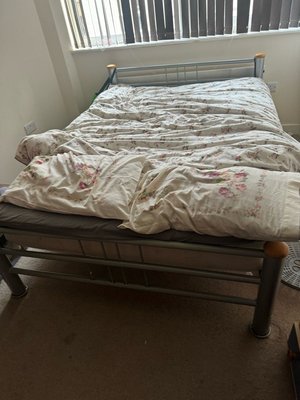 Photo of free Double bed (Gower street, derby)