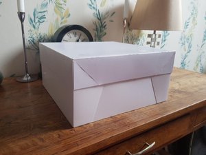 Photo of free Cardboard cake box - new (BA1)