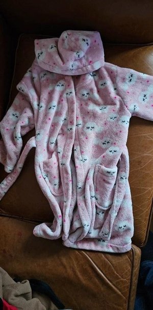 Photo of free Fluffy dressing gown x 2 • Used (Clapham Common)