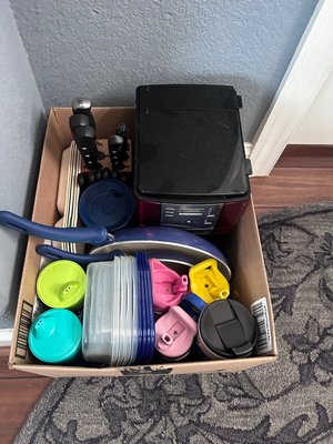 Photo of free Box of kitchen items (Colonial place)