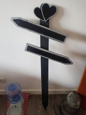 Photo of free Handmade Arrow Sign (BA1)