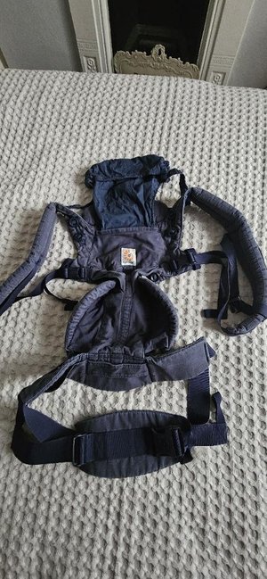 Photo of free ergobaby carrier (SW14)