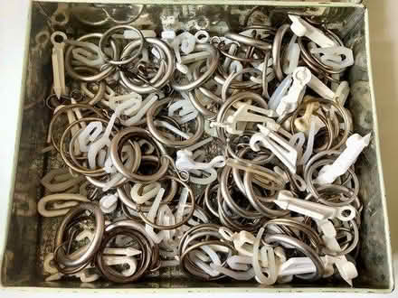 Photo of free Curtain hooks and rings (RH15) #3