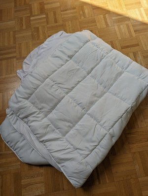 Photo of free Comfy Queen size Mattress Pad (Bellevue Bridle Trails area)