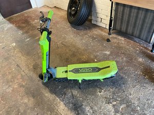 Photo of free kids electric scooter/bike (stoke on trent)