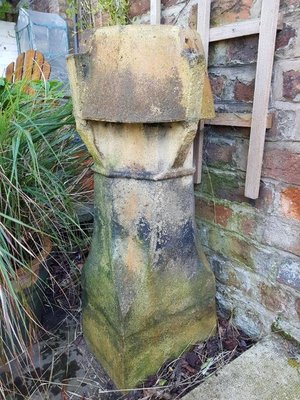 Photo of free light coloured chimney pot (Oxton CH43)
