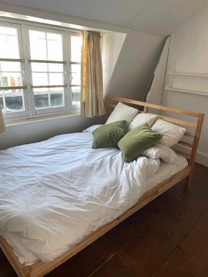 Photo of free beds, conservatory furniture (Spitalfields E1)