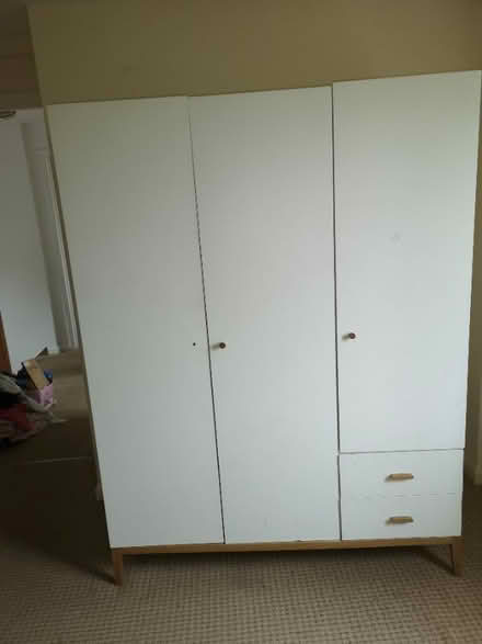 Photo of free Large wardrobe (Langley SG4)