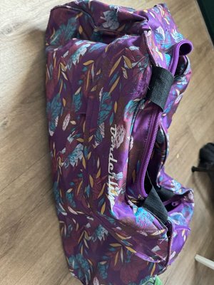 Photo of free Soft suitcase bag (BS13)