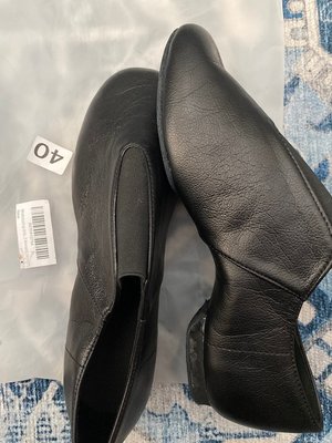 Photo of free New dance shoes (Bascom/Union Campbell)