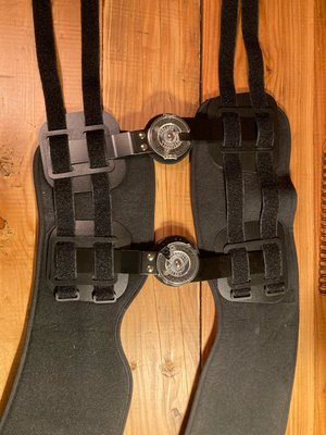 Photo of free Knee brace from NHS (E9)