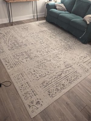 Photo of free Area rug (Brentwood)