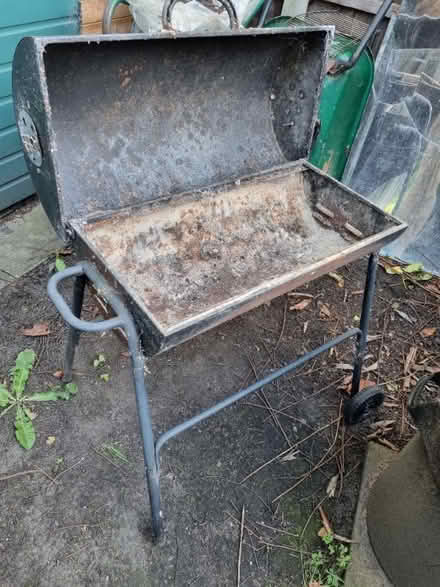 Photo of free BBQ (Handsworth Wood B20)