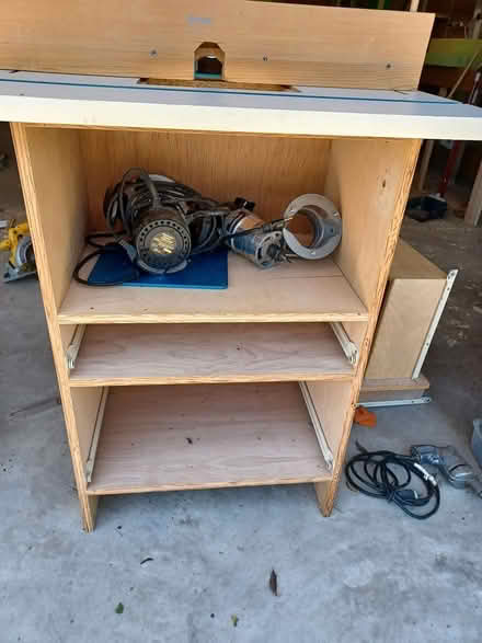 Photo of free Carpenter's router table and router (Golf & Waukegan)