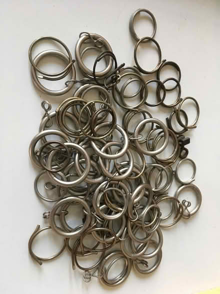 Photo of free Curtain hooks and rings (RH15) #2