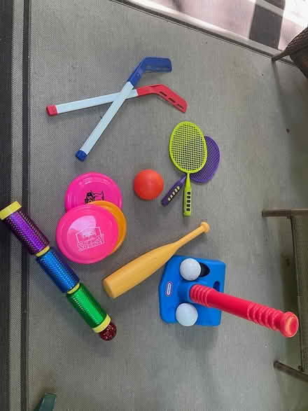 Photo of free Kids' Outdoor Toys (Katonah, NY)