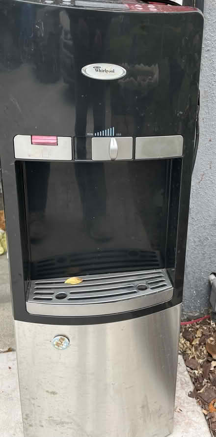 Photo of free Water dispenser (Mountain/Indian hill)