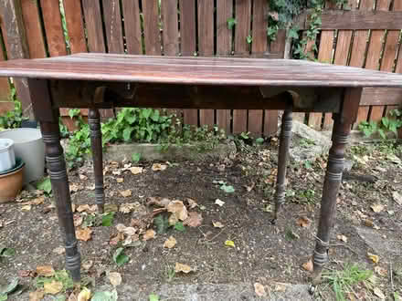 Photo of free table with foldable sides (N8 near fire station)