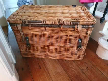 Photo of free Large wicker basket (Bruntsfield EH10)