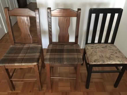 Photo of free Dining/Wooden Chairs (Jersey City) #1