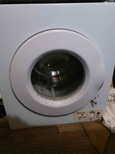 Photo of free Apartment clothes dryer (MT. Tabor)