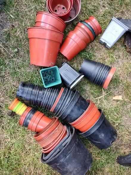 Photo of free Plastic Plant pots (Hornchurch RM12) #1