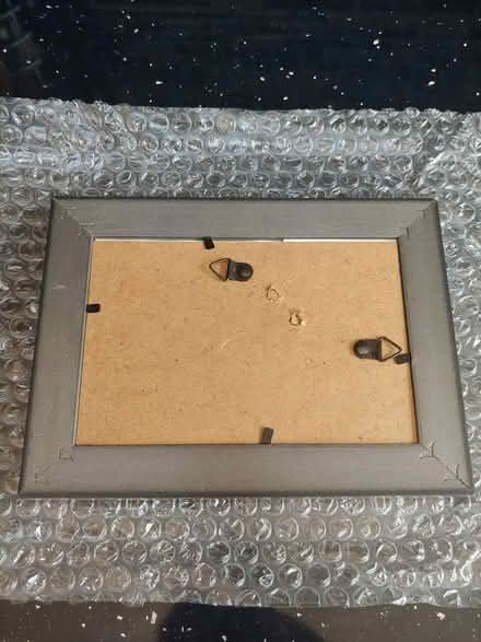 Photo of free Small photo frame (Icknield, Luton)