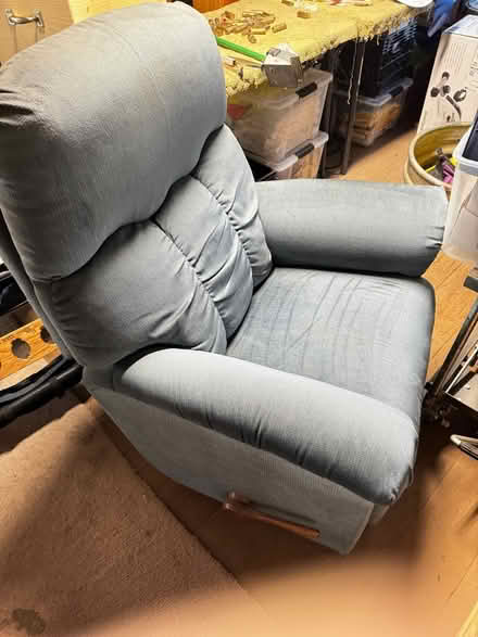 Photo of free easy chair, bark-a-lounger (Perris surrounding areas) #2