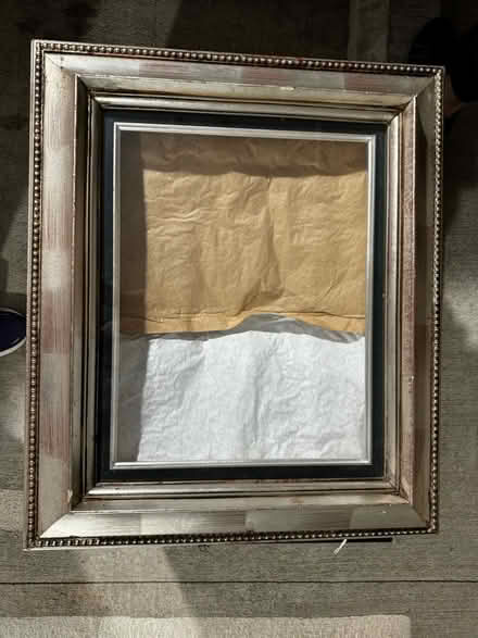 Photo of free Frames from paintings (Queen Anne)