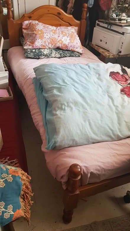 Photo of free Single wooden bed and mattress (M15 Hulme)