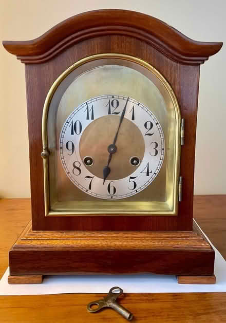 Photo of free Antique clock (Carlyle)