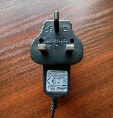 Photo of free Micro USB Phone Charger (Higginshaw OL1) #3